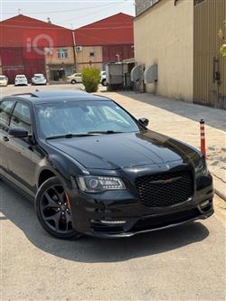 کرایسلەر 300